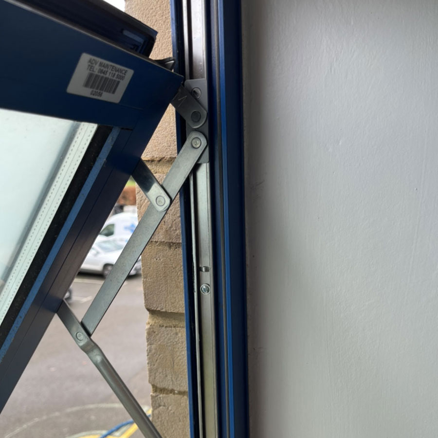 Windiow Hinge Repair - Six Form College - Colchester - Misty Glaze